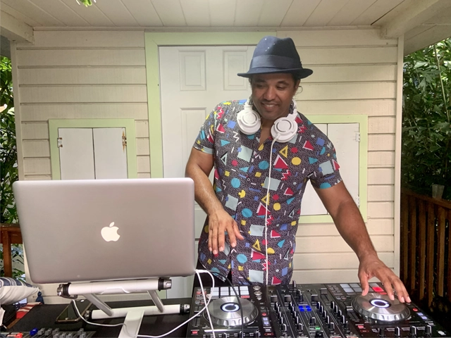DJ for hire, StepFlix Entertainment, Miami, FL.
