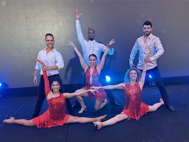 Bachata dance entertainers, StepFlix Entertainment, Miami, FL.